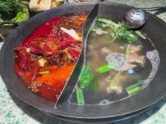 -鸿姐老火锅(静安店)