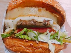 -The Habit Burger Grill 哈比特汉堡(复兴soho店)