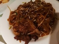-新大咀港式茶餐厅(宝山万达店)