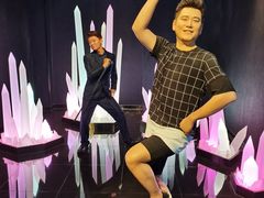 -厦门帷幕开啦红地毯蜡像艺术馆