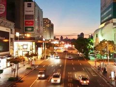 -诚品(信义店)