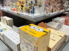 -泡泡玛特POPMART(国金街店)