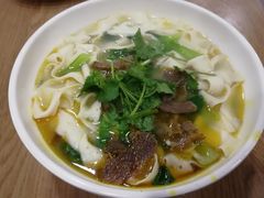 牛肉烩面-小梅园饭堂(东方路店)