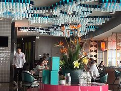 -悦江(梅奔中心店)