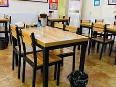 大堂-杨记老门框百年卤煮(回龙观文华西路店)