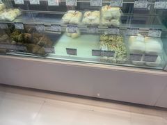 -白玉兰食品甜凤店(合生汇店)