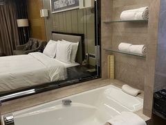 -无锡新湖铂尔曼大酒店