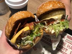 -The Habit Burger Grill 哈比特汉堡(复兴soho店)