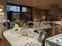 -潮一不贰·法式甜品·生日蛋糕·西式简餐(外滩店)