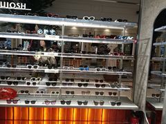 -MUJOSH木九十眼镜(月星环球港B1店)