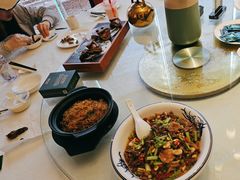 -五谷芳乳鸽王(海景店)