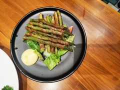 -hallch 好吃餐厅(全运村中央广场店)