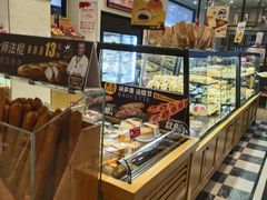 面包甜点陈列柜-味多美(民星路店)
