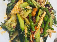 -老三烤肉·融合菜宴会厅