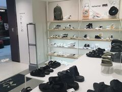 实物图-hotwind热风(世纪东方广场店)