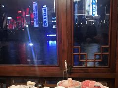 -小天鹅火锅·一线江景洪鼎旗舰店(洪崖洞店)