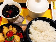 -老娘舅餐厅(黄龙体育中心店)