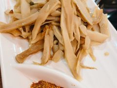 招牌卤笋-耗儿鱼蛙蛙叫·老成都火锅(蛇口海昌街店)