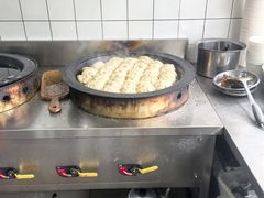 -黄阿姨锅贴大王(万航渡路店)