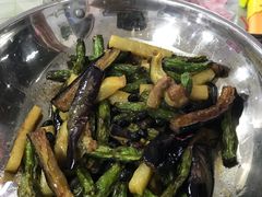 -天天向上素食餐厅(五台山店)