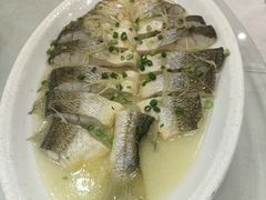 -口衣记鸡饭店