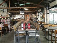 -喜洲吧·江畔老船厂·庭院餐厅(喜临院店)