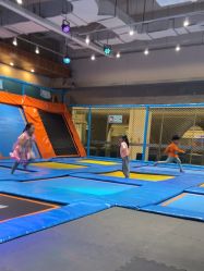 -探奇乐园蹦床公园(日月广场店)