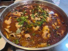 -褒河栈道渔庄(建工路总店)