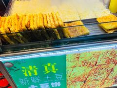 -正宁路小吃夜市