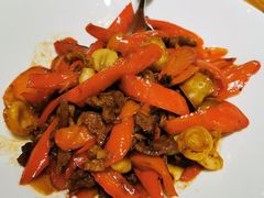 红椒花猪肉炒鲍片（例）-南景饭店(万家丽路店)