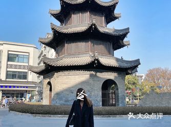 扬州当地人经常吃早茶的地方～ 地址：扬州四望亭路