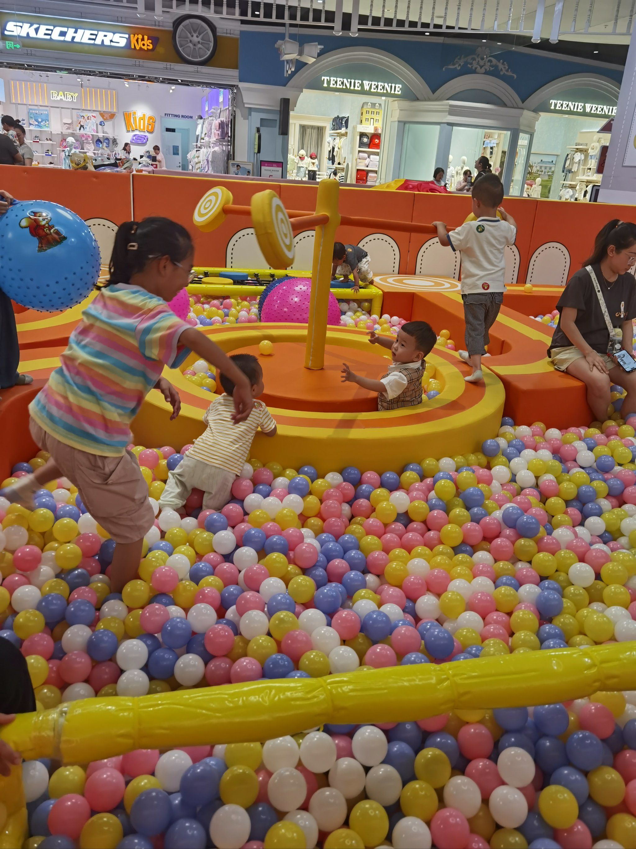 0元玩转这座城 #淘气堡 我家宝宝每