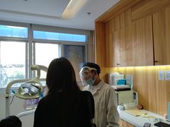 -上海仁爱医院口腔科 · 种植