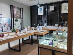 -无界眼镜MaxLess(滨江星光大道店)