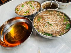 -正宗杨记普洱酸醋米线(总店)