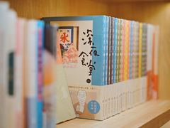 -猫的天空之城概念书店(印象城购物中心店)