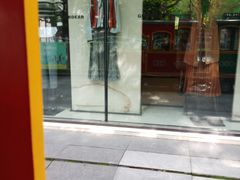 -证大大拇指广场(芳甸路店)