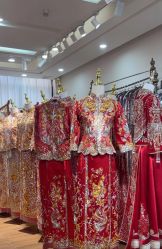 点击看大图 -LOVE SHINE婚纱·红鼎庄龙凤褂·妈妈装定制