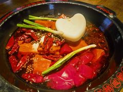 -牛市坎火锅(建设路店)