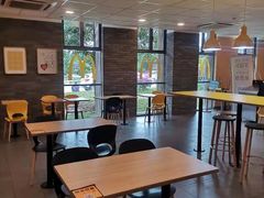 -麦当劳(石坝服务区店)