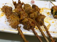亮筋-阿里巴巴烧烤(嘉鸿花园店)