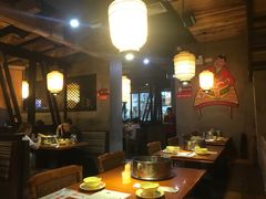 大堂-杨翔豆皮涮牛肚(万和城店)