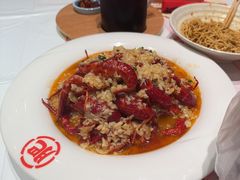 -肥肥虾庄·金牌油焖大虾(汉口城市广场店)