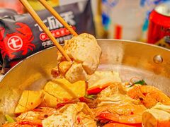 -七欣天香辣蟹火锅(闵行浦江欢乐颂店)