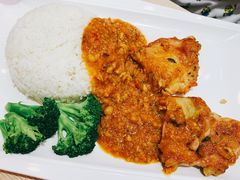 黑椒肉酱鸡扒饭-佰搭果·广式茶餐厅(西华路店)