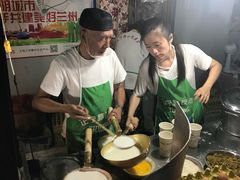 -清真老马家国华牛奶鸡蛋醪糟(正宁路店)