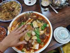 -壹阁胡羊焖饼(特色小吃街店)