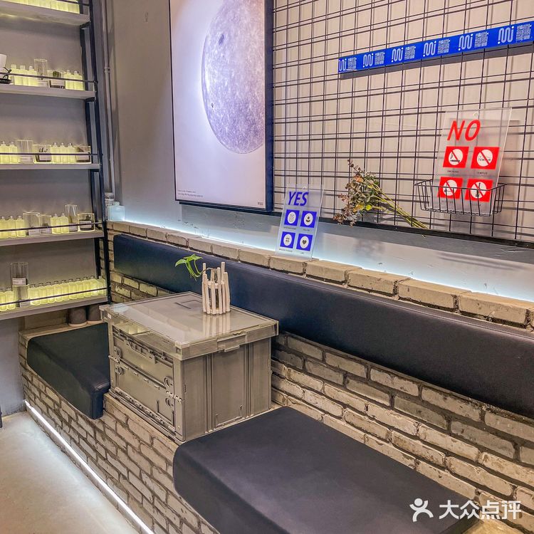 太适🈴️一家被各种当背景照的咖啡店～