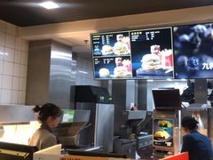 -麦当劳(新世纪环球中心店)