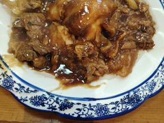 红烧牛窝骨-聚发号清真菜馆
